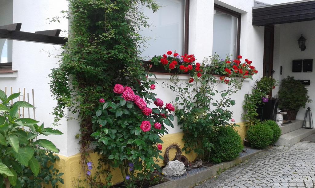 Ferienwohnung "Am Eisenbuehl" Berg  Exterior foto